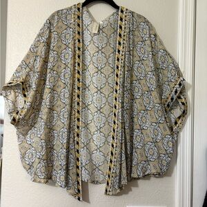 Beautiful Yellow and Navy Bohemian Patterned Short Kimono with Embroidery